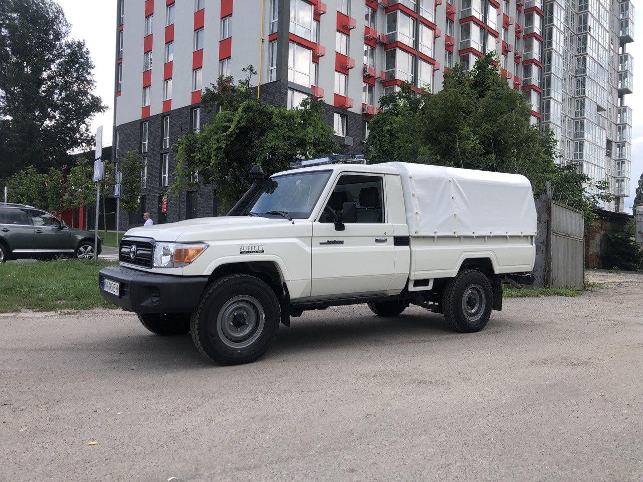 Тент на пікап від TENT.UA, тенти для позашляховиків, тенти на замовлення на автомобілі від TENT.UA - Tent.Ua - Зображення 6